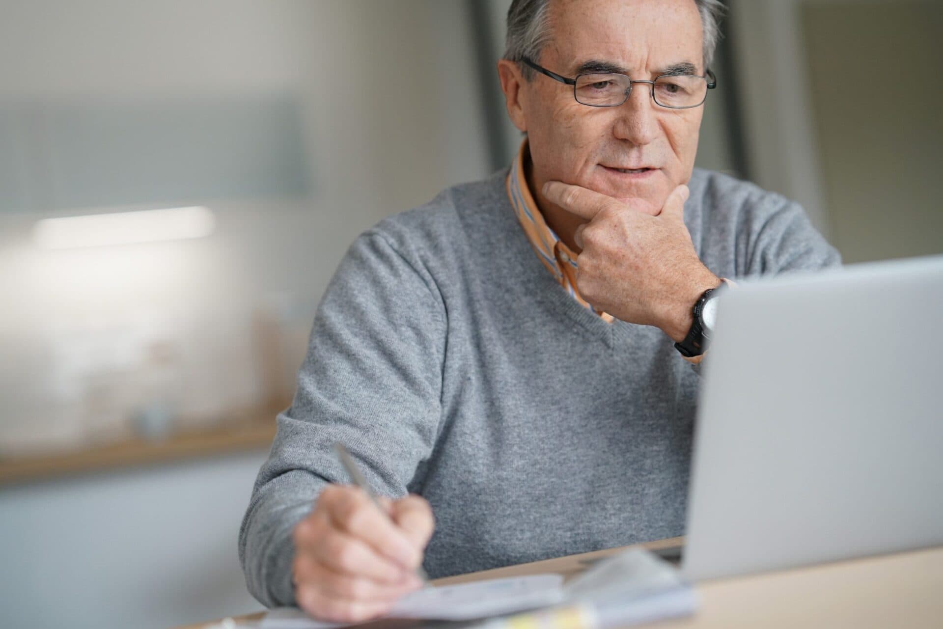 How Do I Choose the Right Hearing Aid?